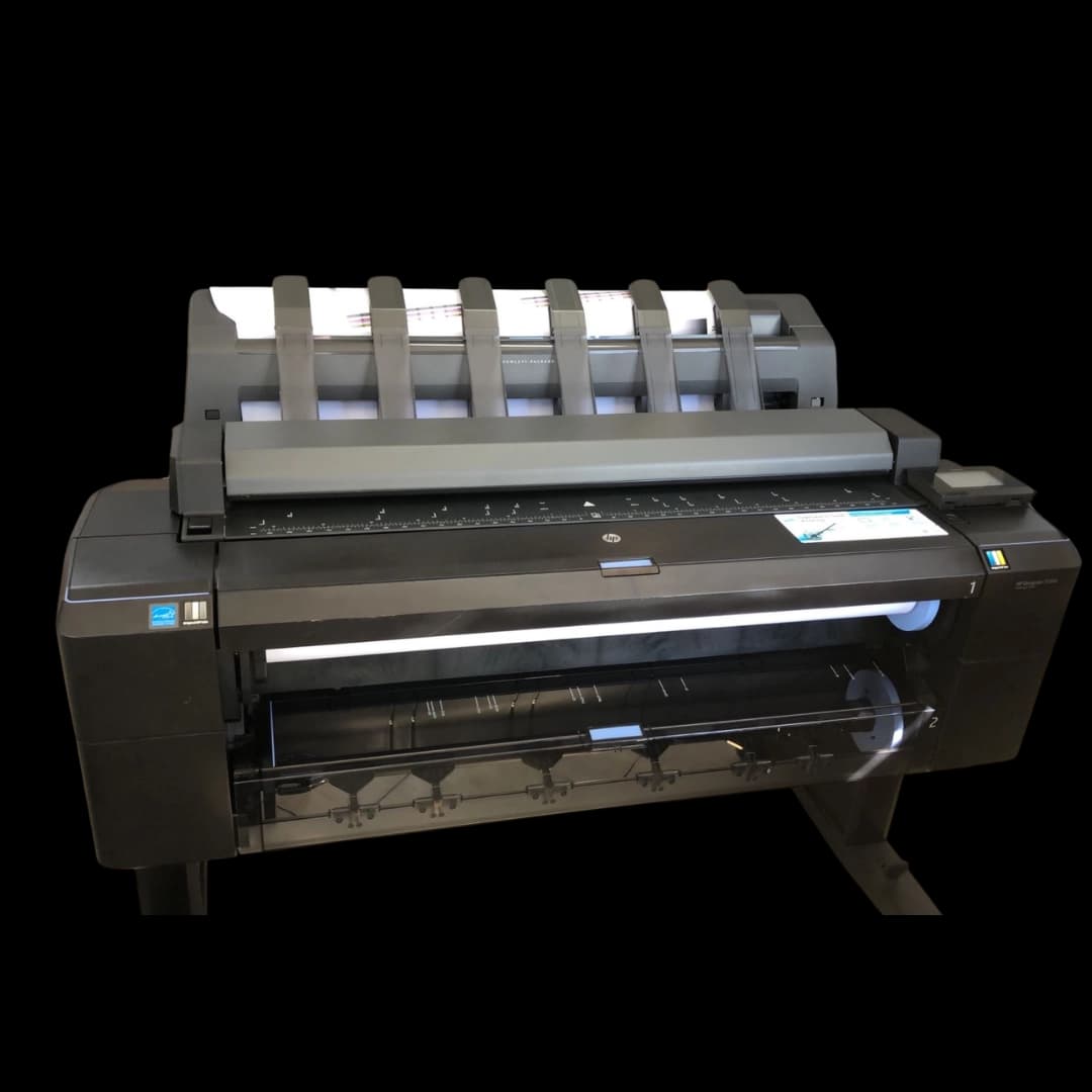 Plotter HP DesignJet atendido pela assistência técnica especializada